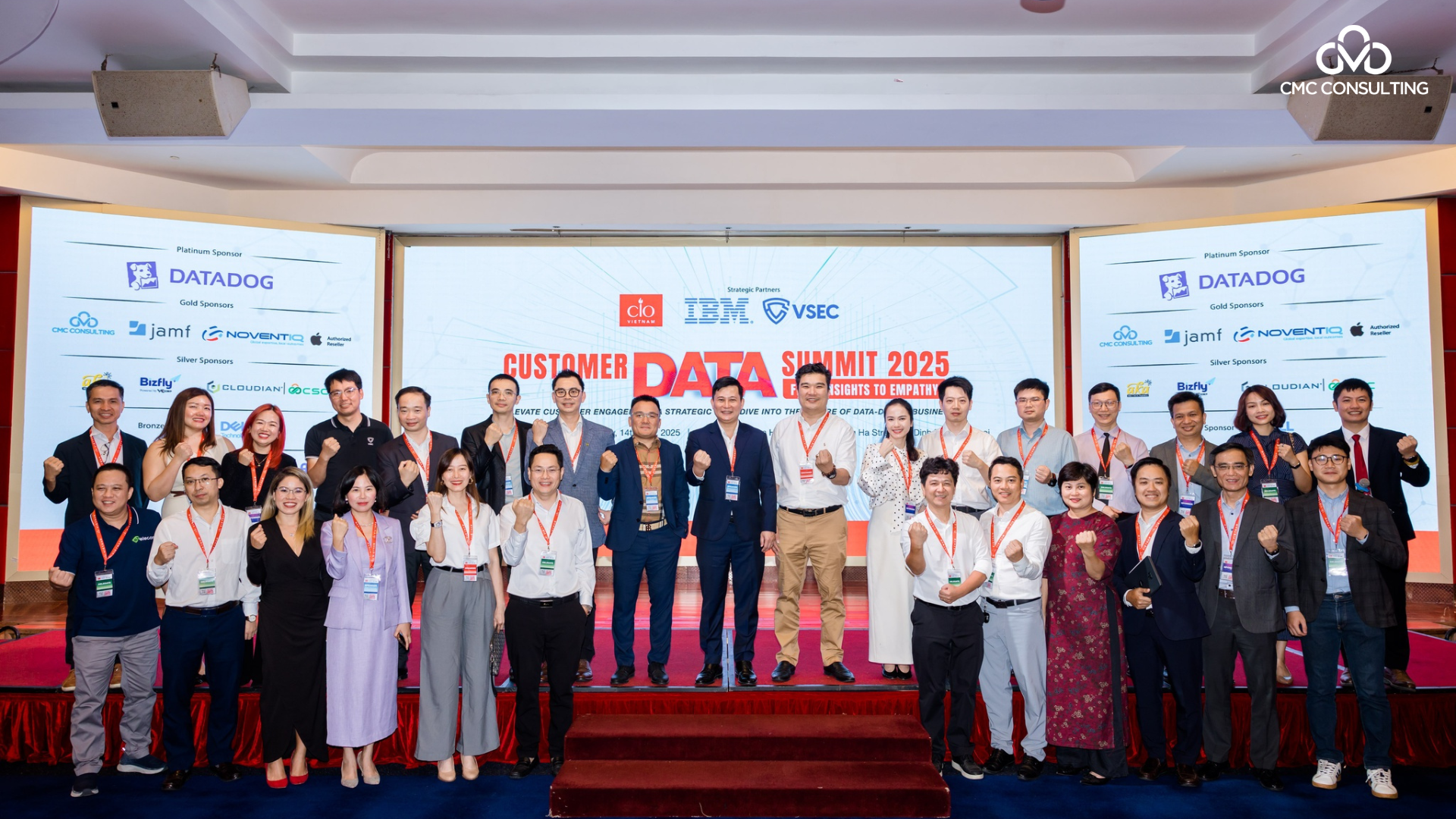 CUSTOMER DATA SUMMIT 2025 - HÀ NỘI 14/5 | TỪ DỮ LIỆU ĐẾN THẤU CẢM